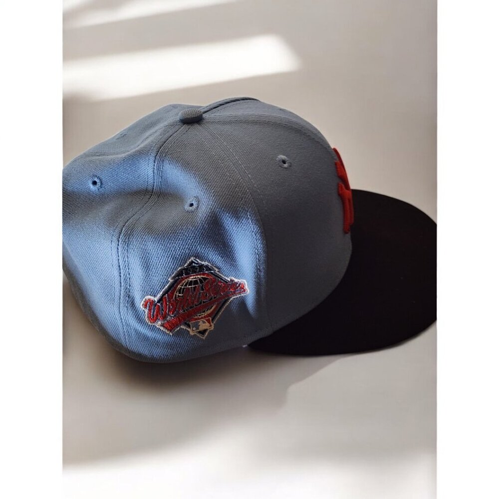 Last Chance -New Era 59FIFTY Yankees 7 1/2 Red Logo Black Brim 1996 World Series - Picture 2 of 9